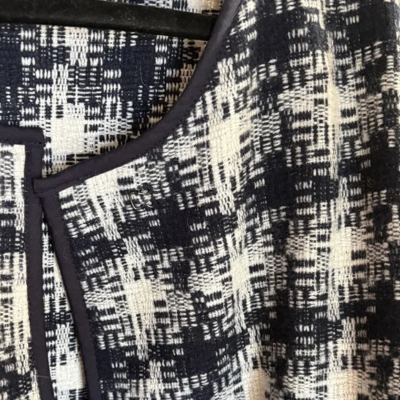 Navy and White Patterned Coat NWT - Picture 10 of 10